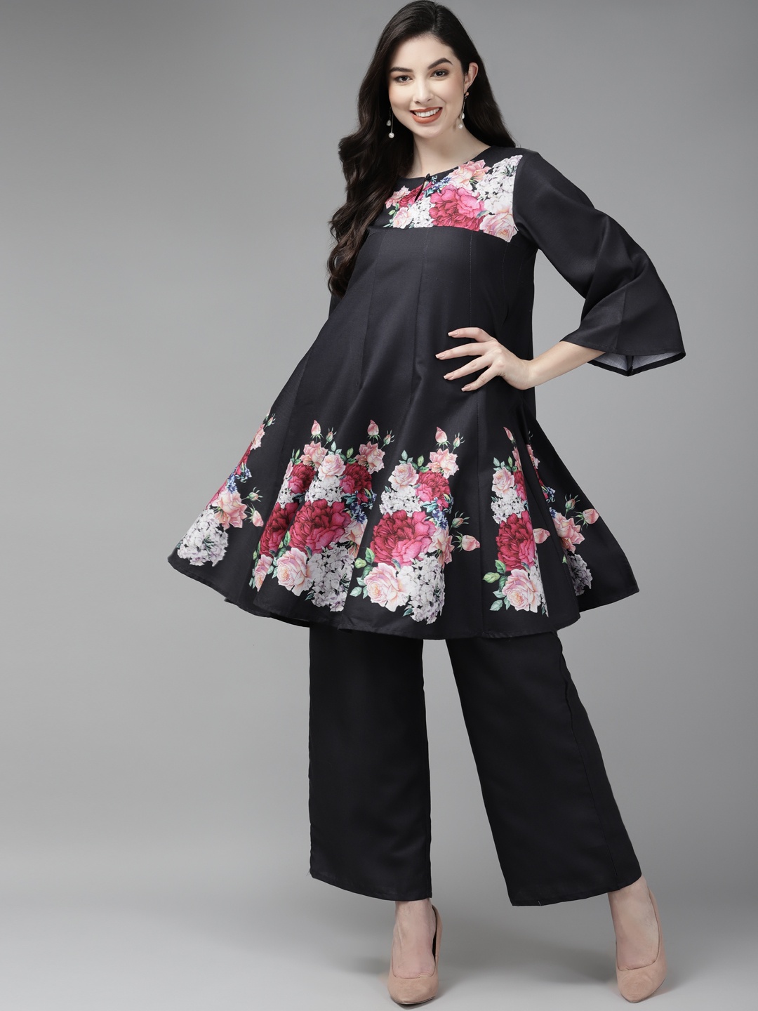 

Bhama Couture Women Navy Blue & Pink Floral Print Anarkali Kurta with Solid Palazzos