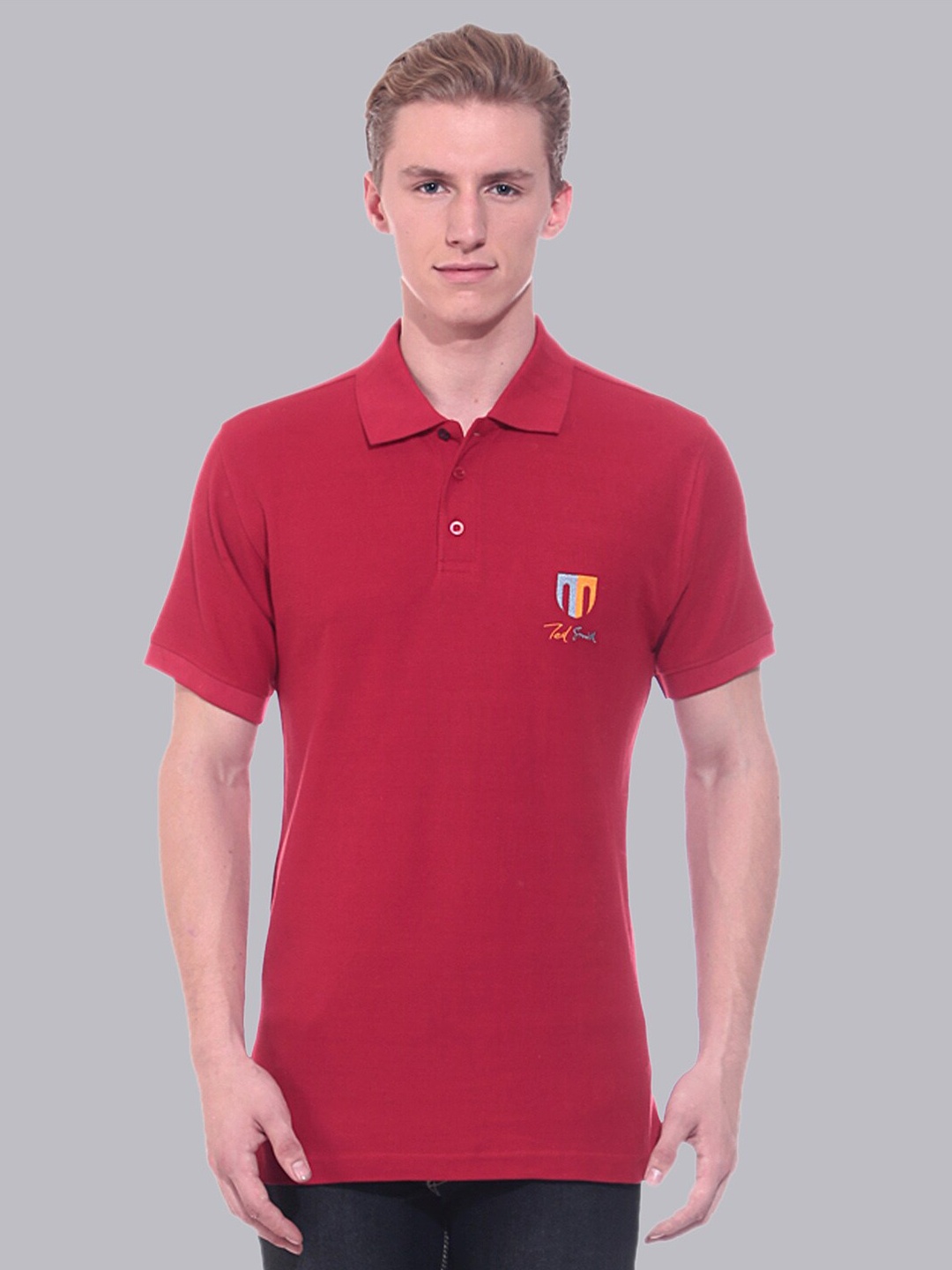 

Ted Smith Men Maroon Polo Collar T-shirt