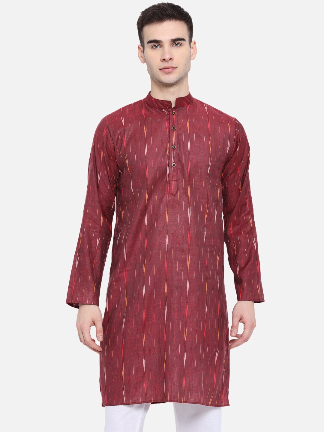 

Vastraa Fusion Men Maroon Geometric Printed Kurta