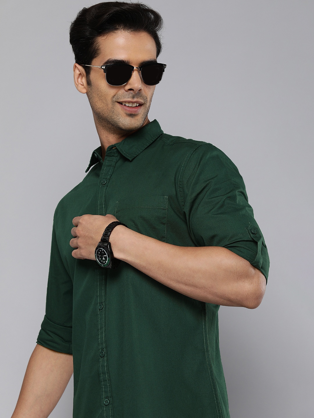 

HERE&NOW Men Dark Green Solid Slim Fit Pure Cotton Sustainable Casual Shirt