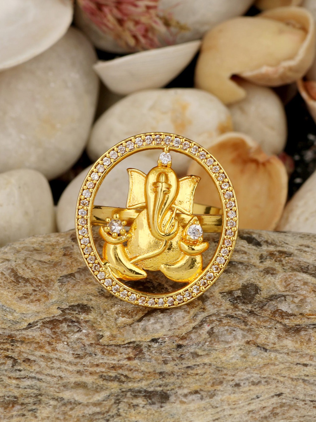 

Silgo Gold-Plated Cubic Zirconia-Studded Finger Ring