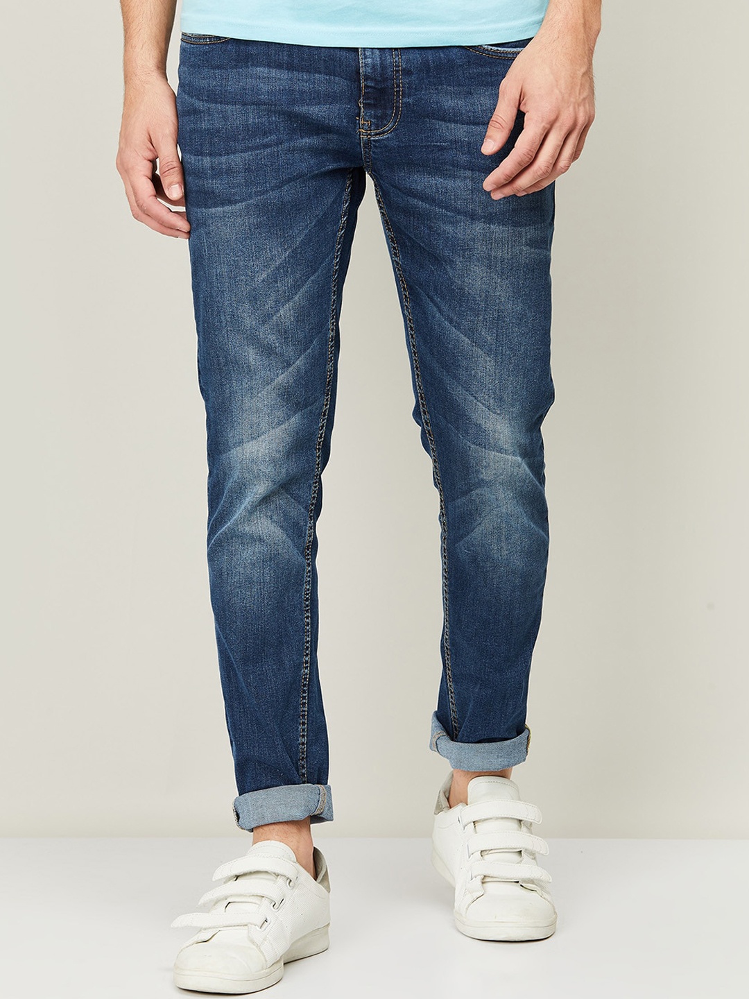 

Bossini Men Blue Skinny Fit Heavy Fade Jeans