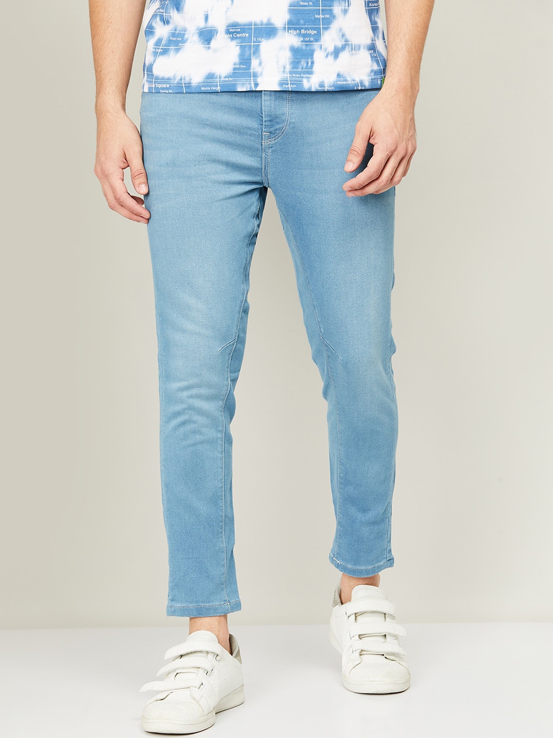 

Bossini Men Blue Skinny Fit Light Fade Jeans