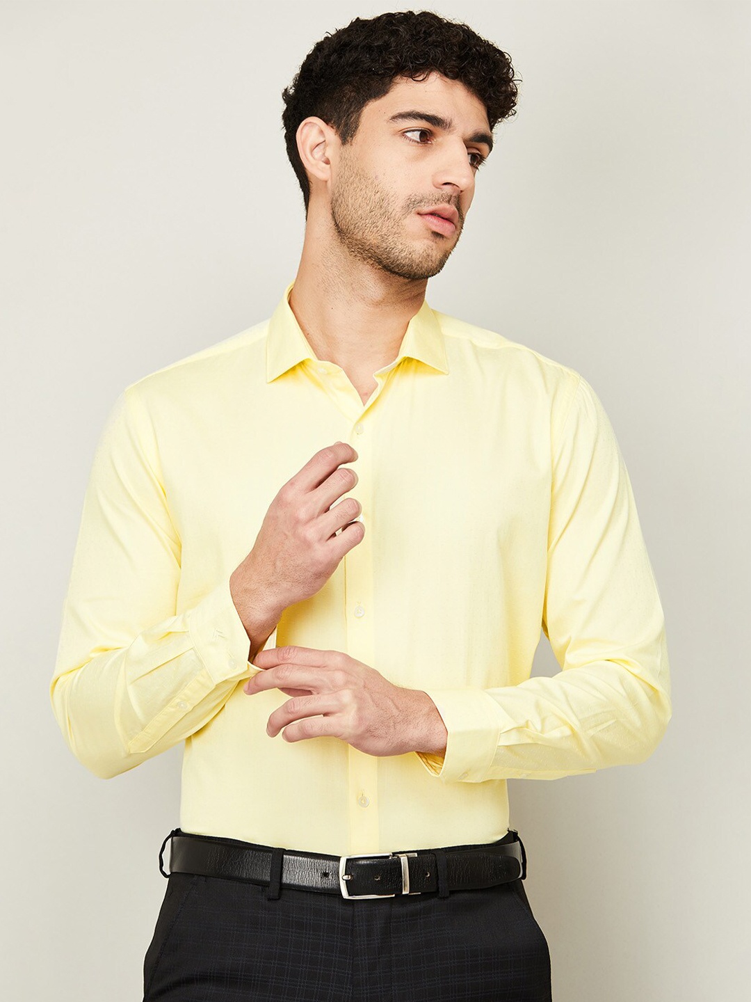 

CODE by Lifestyle Men Yellow Formal Shirt