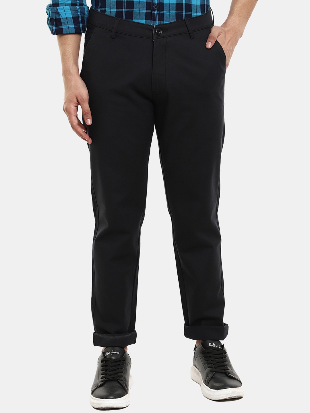 

V-Mart Men Black Slim Fit Easy Wash Cotton Trousers