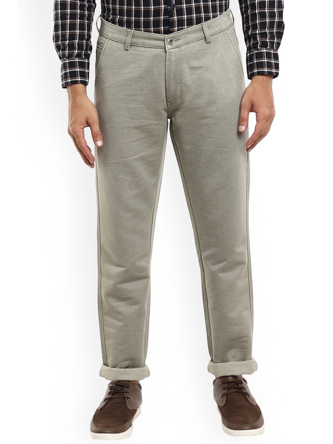 

V-Mart Men Beige Slim Fit Easy Wash Chinos Trousers