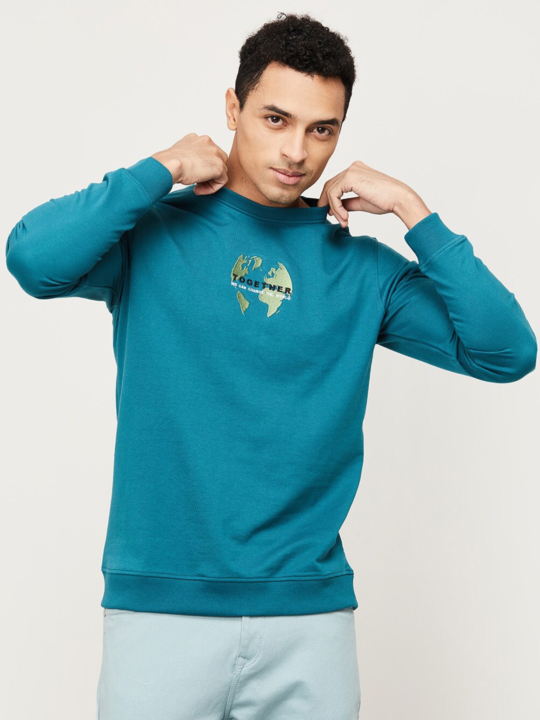

Fame Forever by Lifestyle Men Blue Printed Cotton Sweatshirt