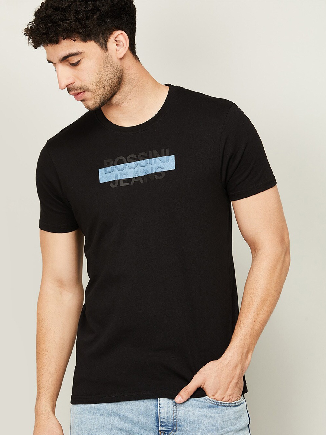 

Bossini Men Black Typography Printed Cotton T-shirt