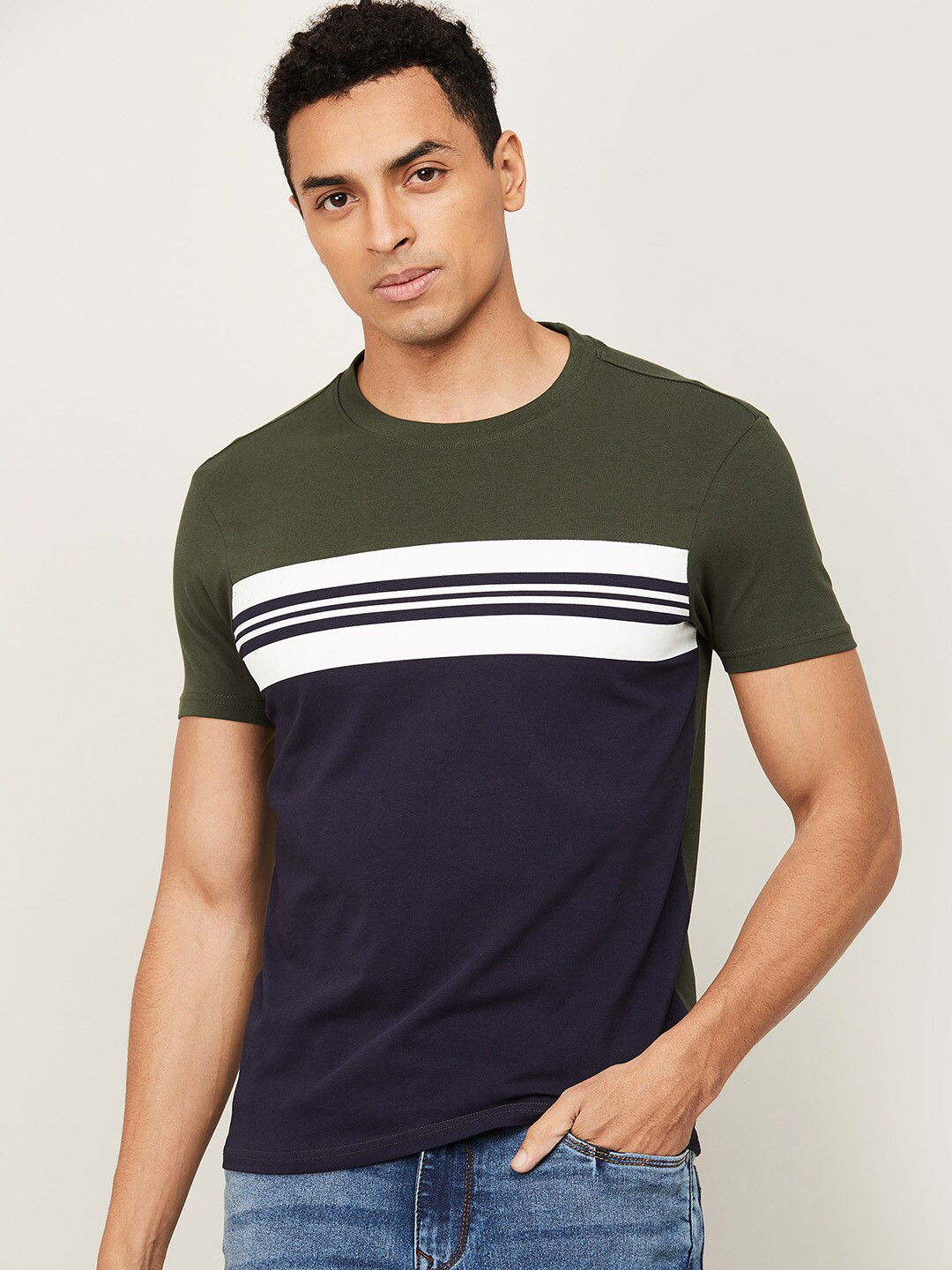 

Fame Forever by Lifestyle Men Navy Blue Striped T-shirt
