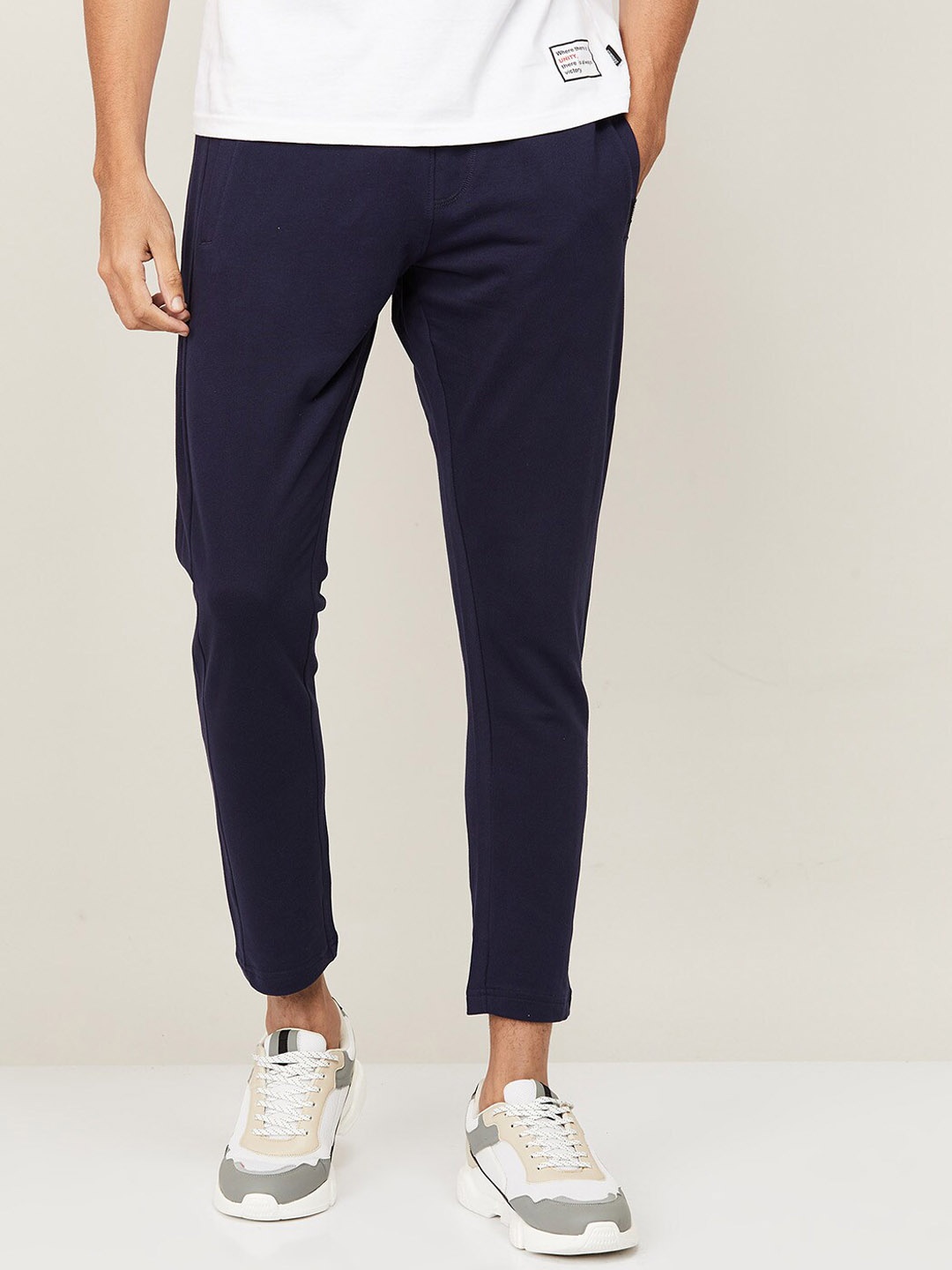 

Fame Forever by Lifestyle Men Navy Blue Solid Cotton Slim-Fit Track Pant