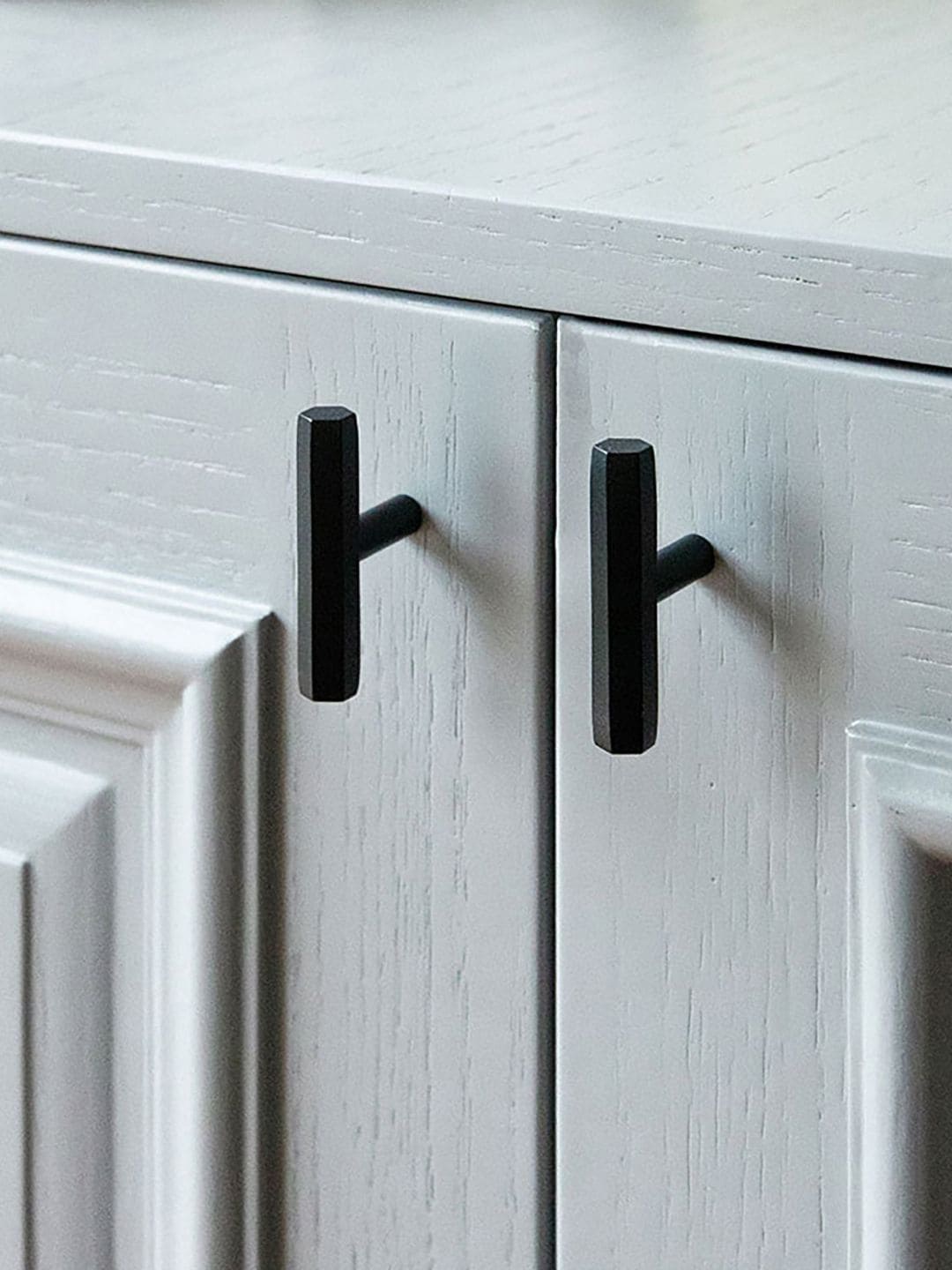 

MANTARA Black Solid Brass Cabinet Door Handle