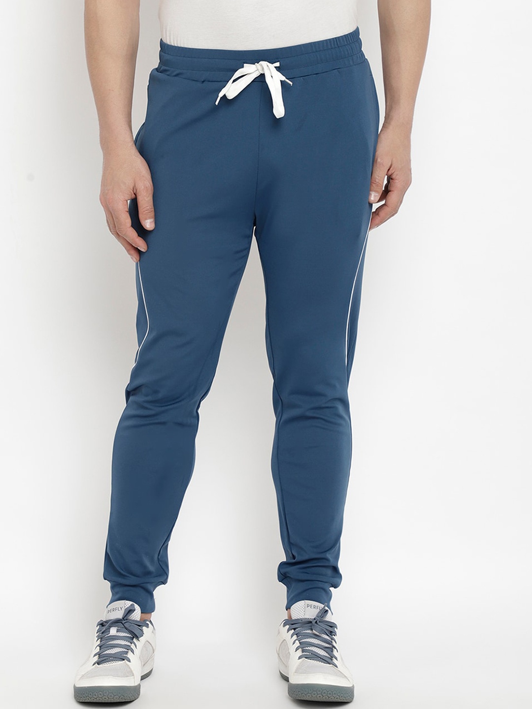 

PERFKT-U Men Blue Solid Track Pant