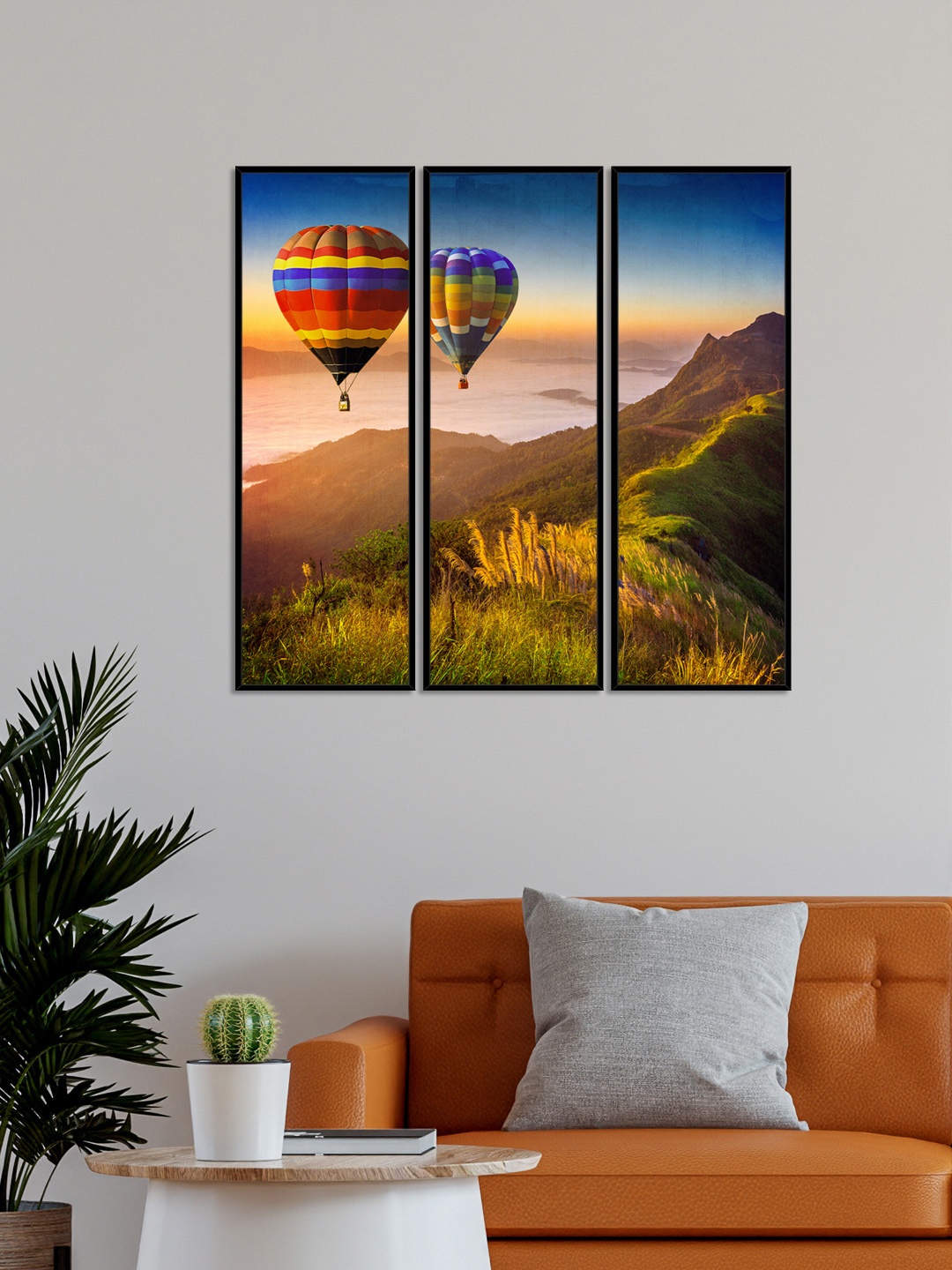 

999Store Set of 3 Air Balloon With Mountain Wall Paintings, Multi
