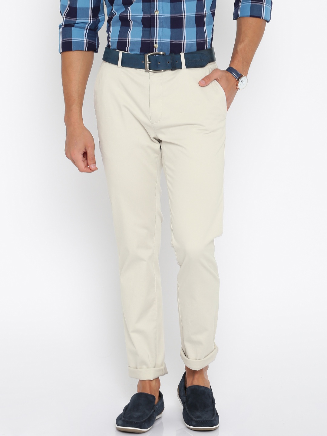 

CODE by Lifestyle Men Beige Solid Slim Fit Chinos