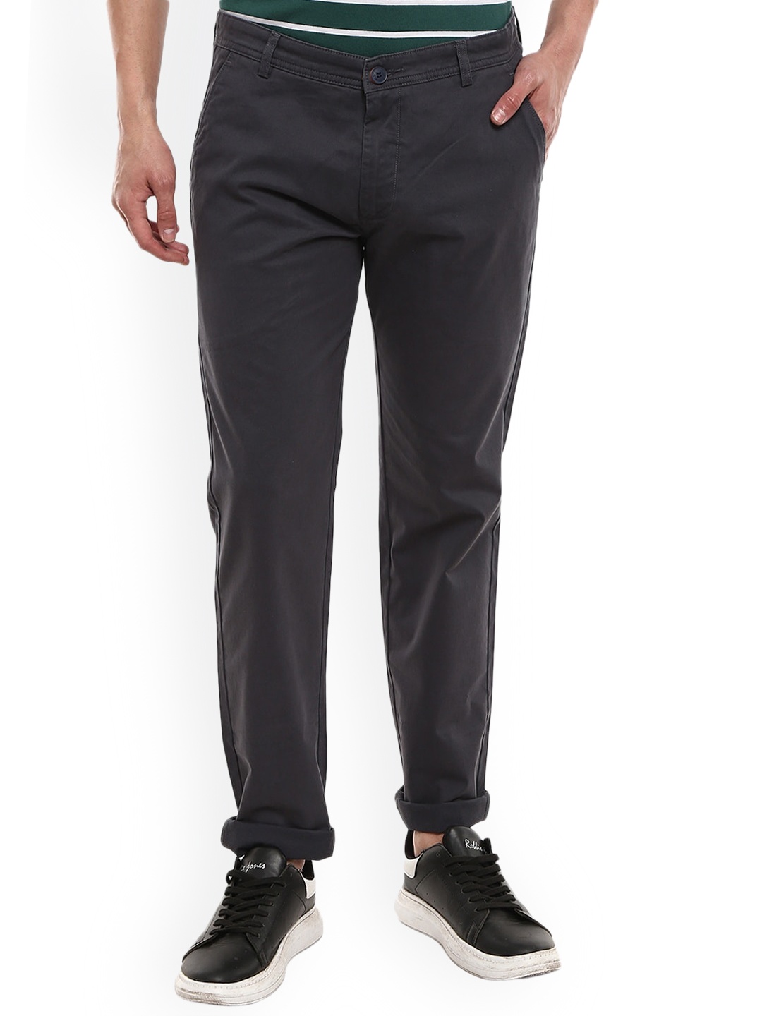 

V-Mart Men Charcoal Grey Slim Fit Easy Wash Trousers