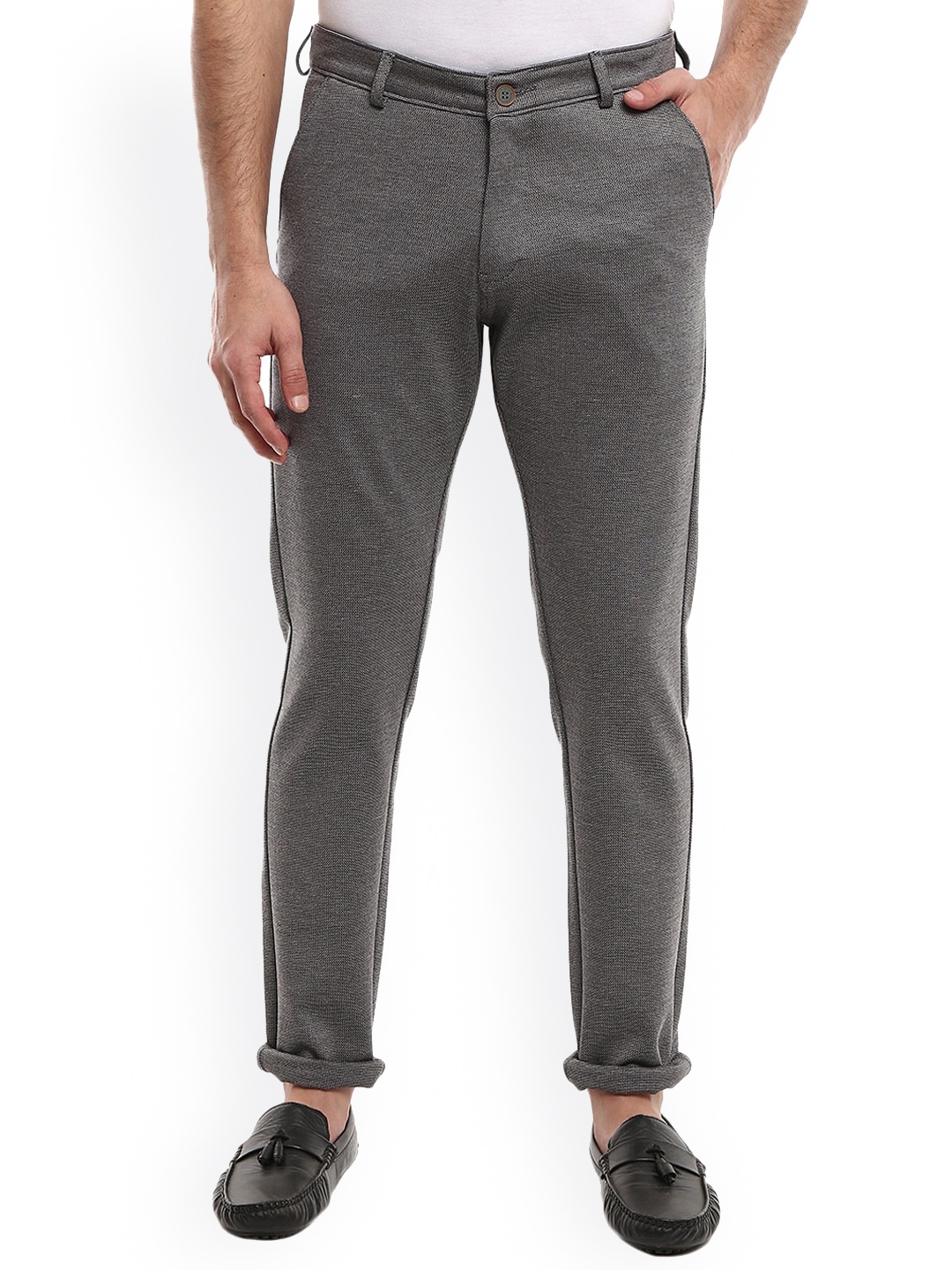 

V-Mart Men Charcoal Textured Slim Fit Easy Wash Chinos Trousers