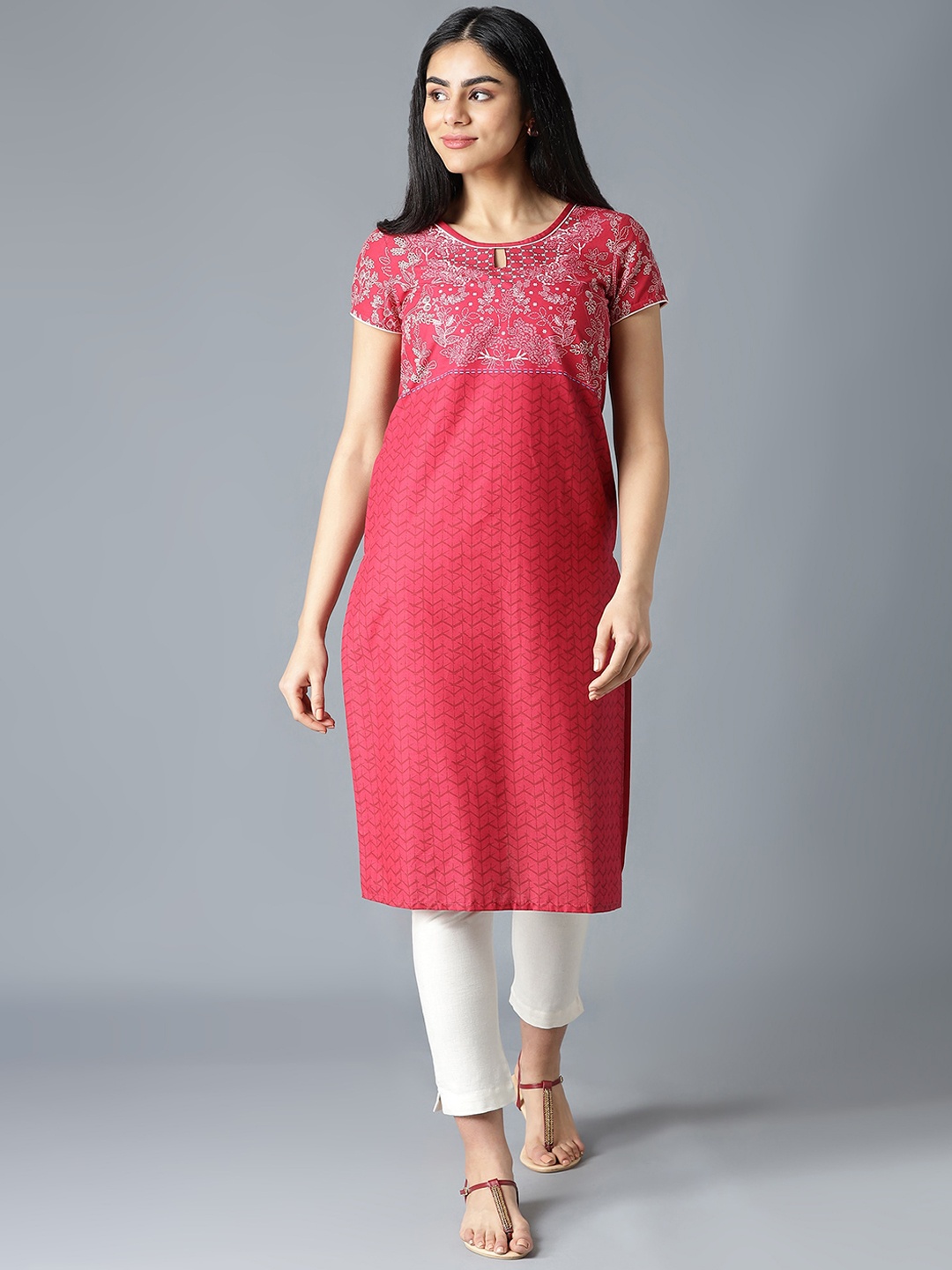 

AURELIA Women Maroon Floral Kurta