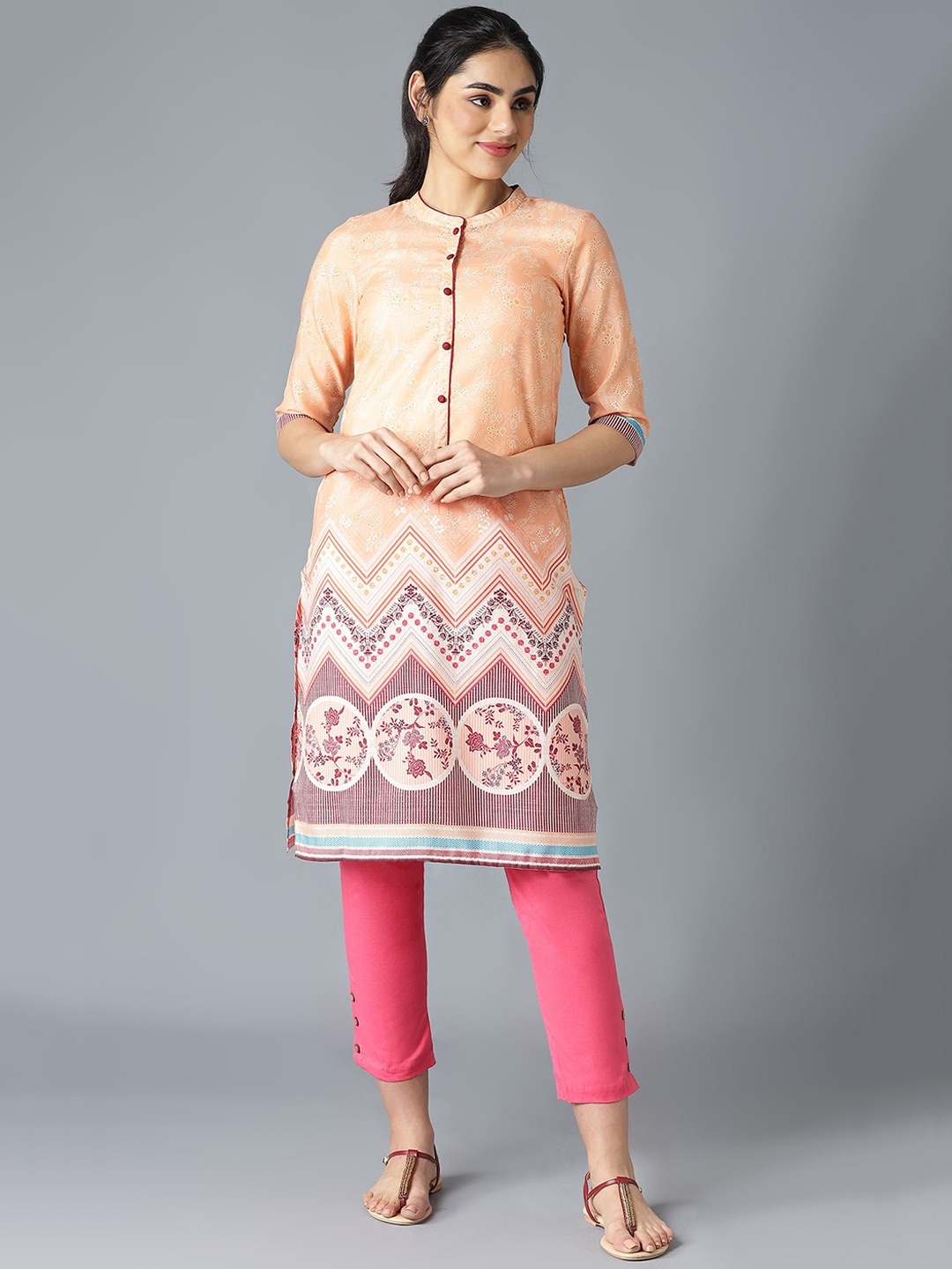 

AURELIA Women Peach-Coloured Floral Kurta