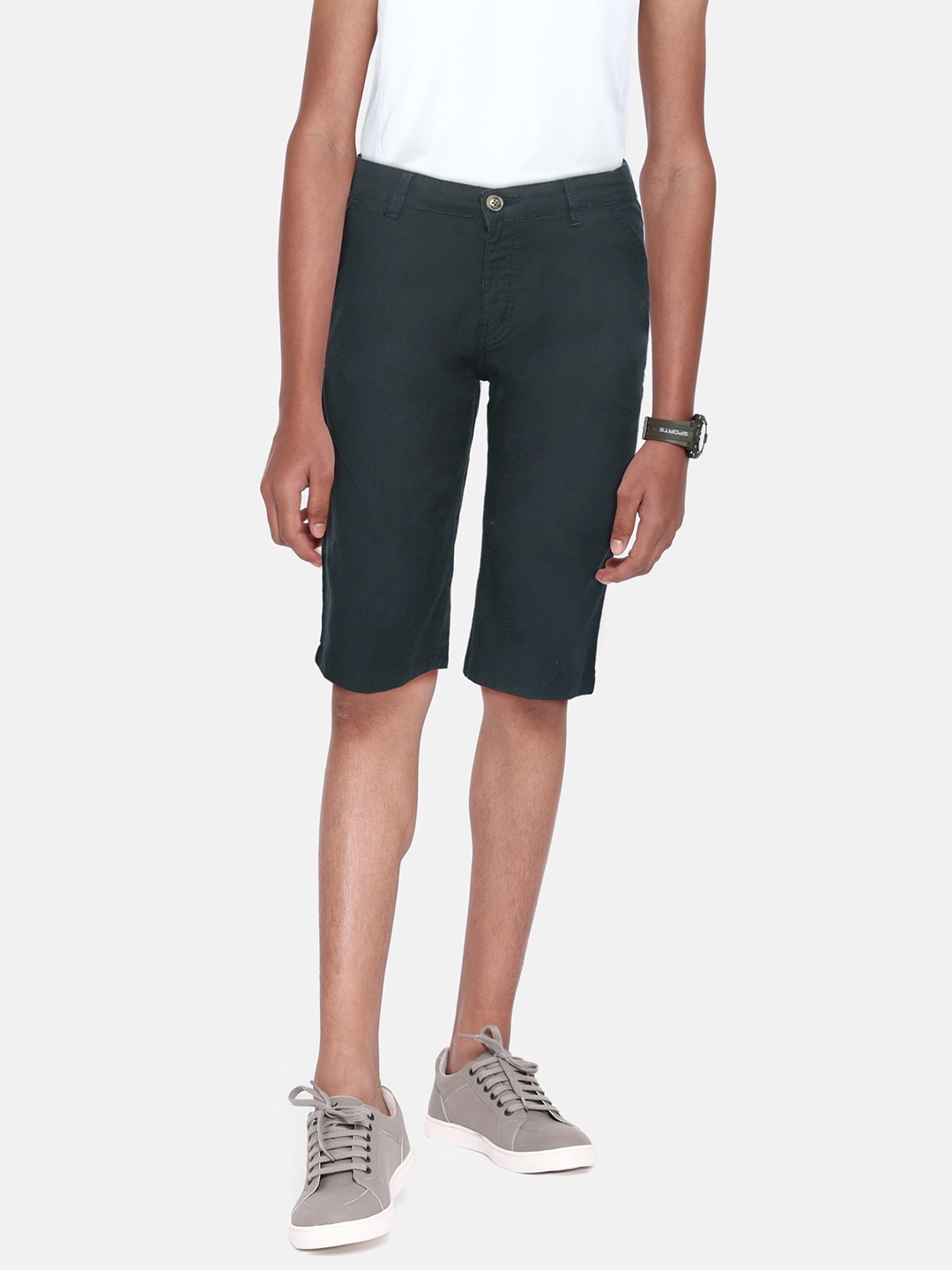 

Gini and Jony Boys Navy Blue Solid Stretchable Chino Shorts