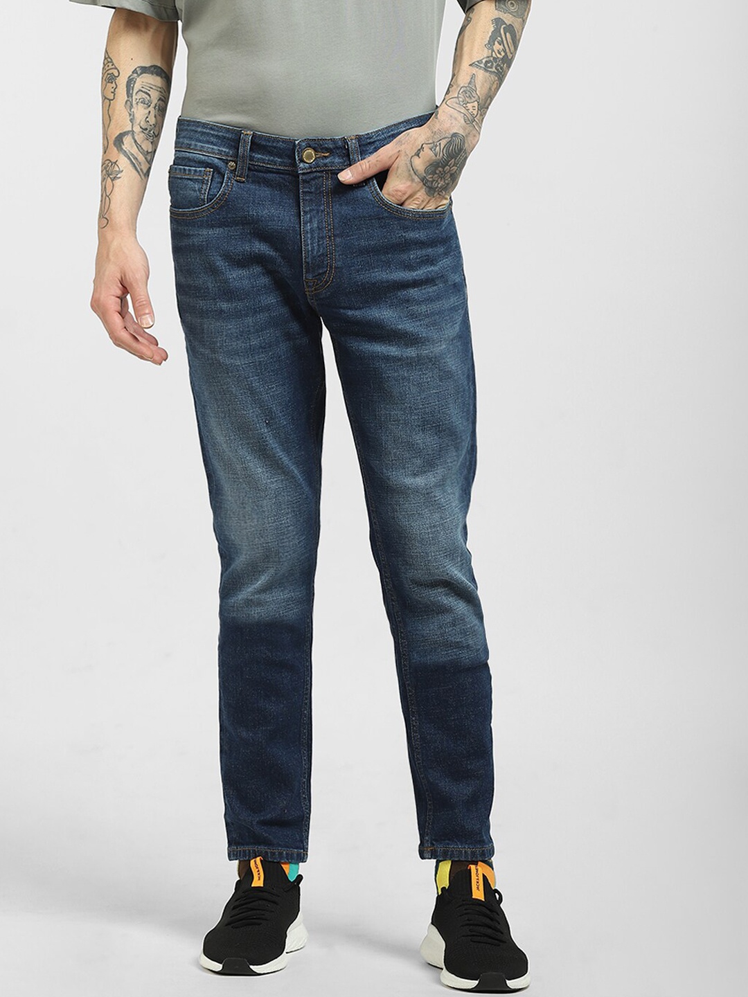 

Jack & Jones Men Blue Low-Rise Heavy Fade Jeans