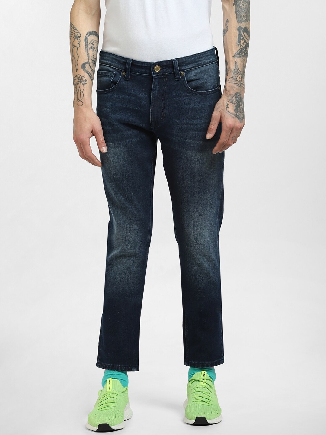 

Jack & Jones Men Blue Low-Rise Low Distress Light Fade Jeans