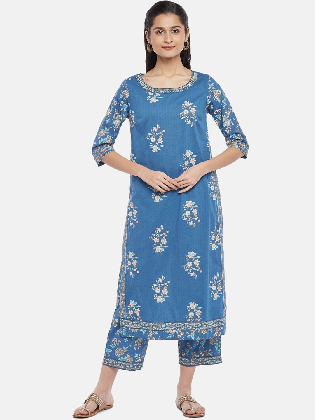 

RANGMANCH BY PANTALOONS Women Blue Floral Printed Kurti with Palazzos