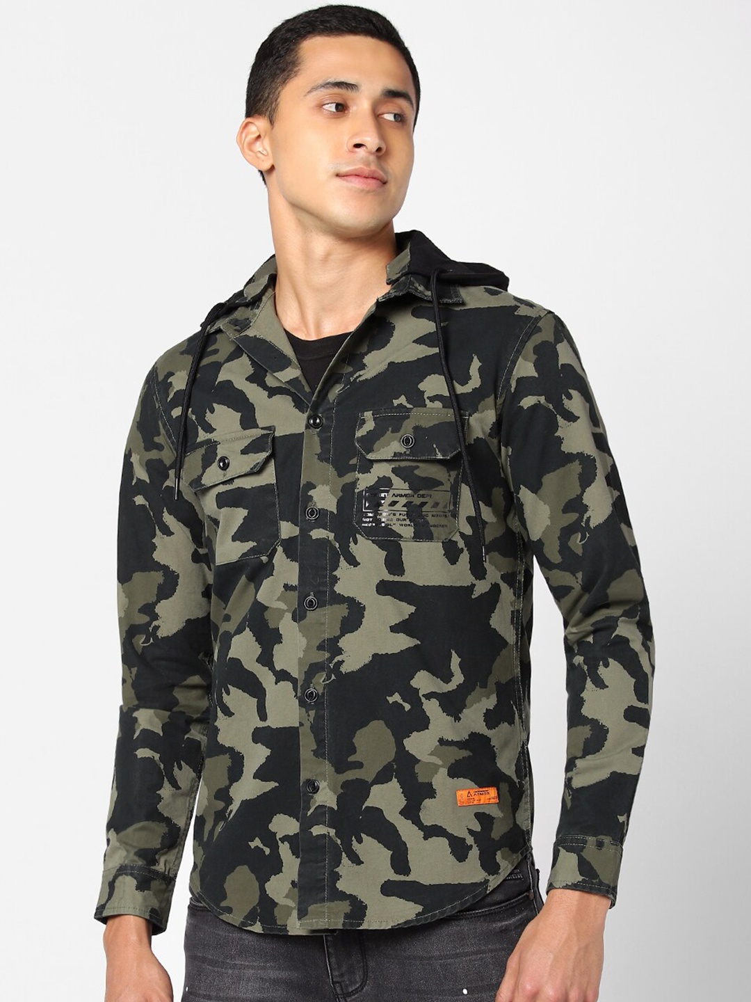 

Street Armor by Pantaloons Men Olive Green Printed Casual Shirt