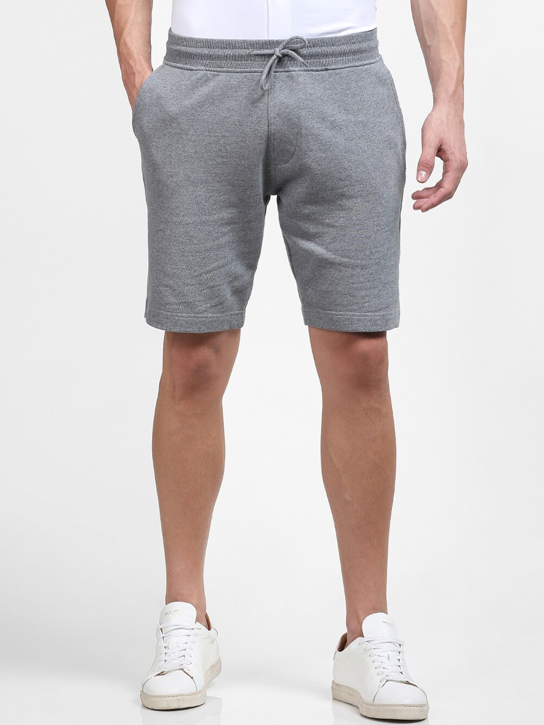 

SELECTED Men Grey Organic Cotton Regular Fit Shorts