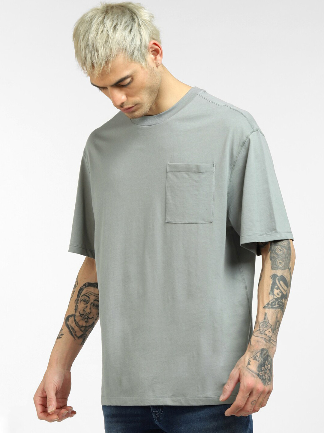 

Jack & Jones Men Grey Solid T-shirt