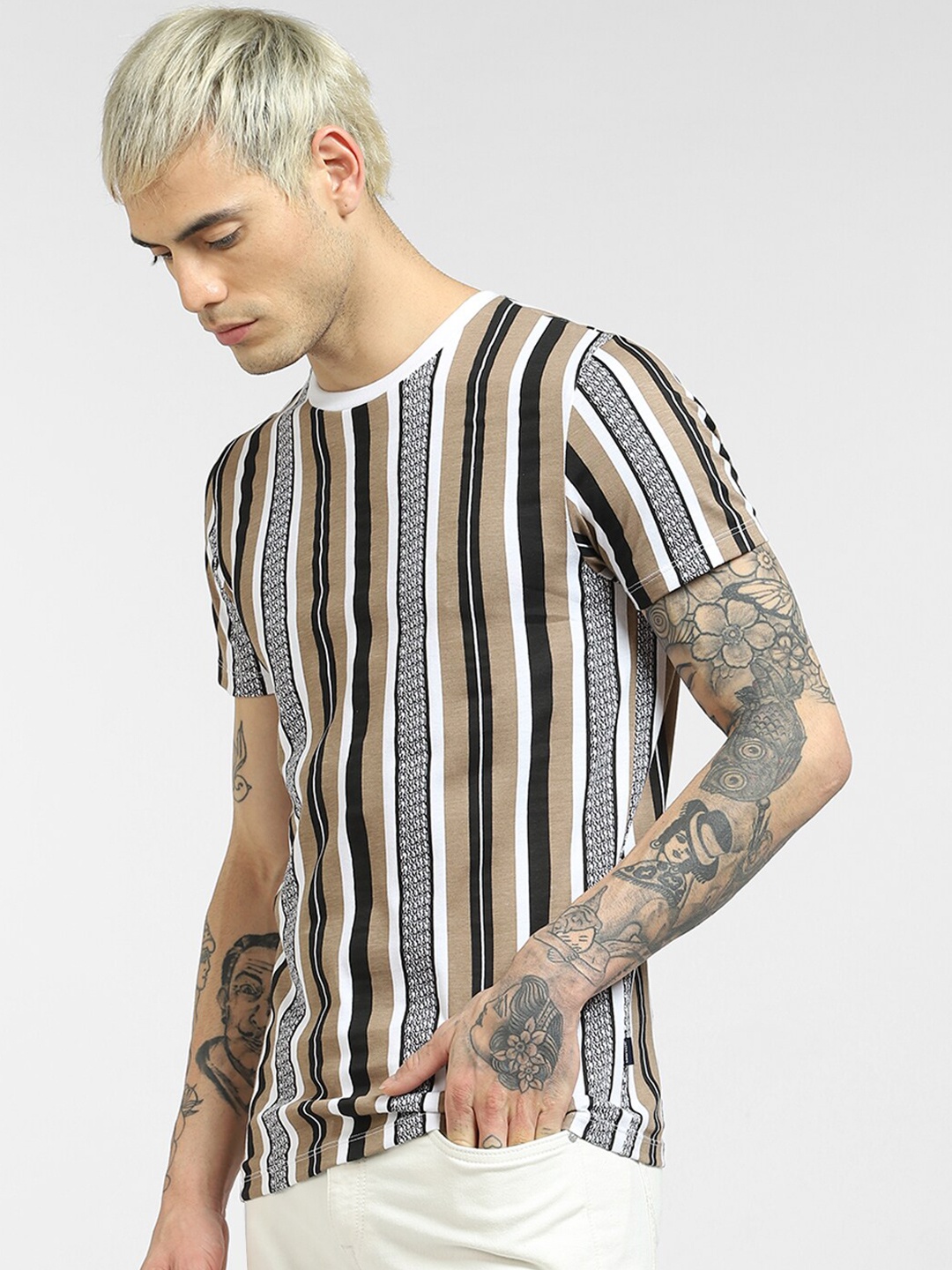 

Jack & Jones Men Brown Striped Cotton T-shirt