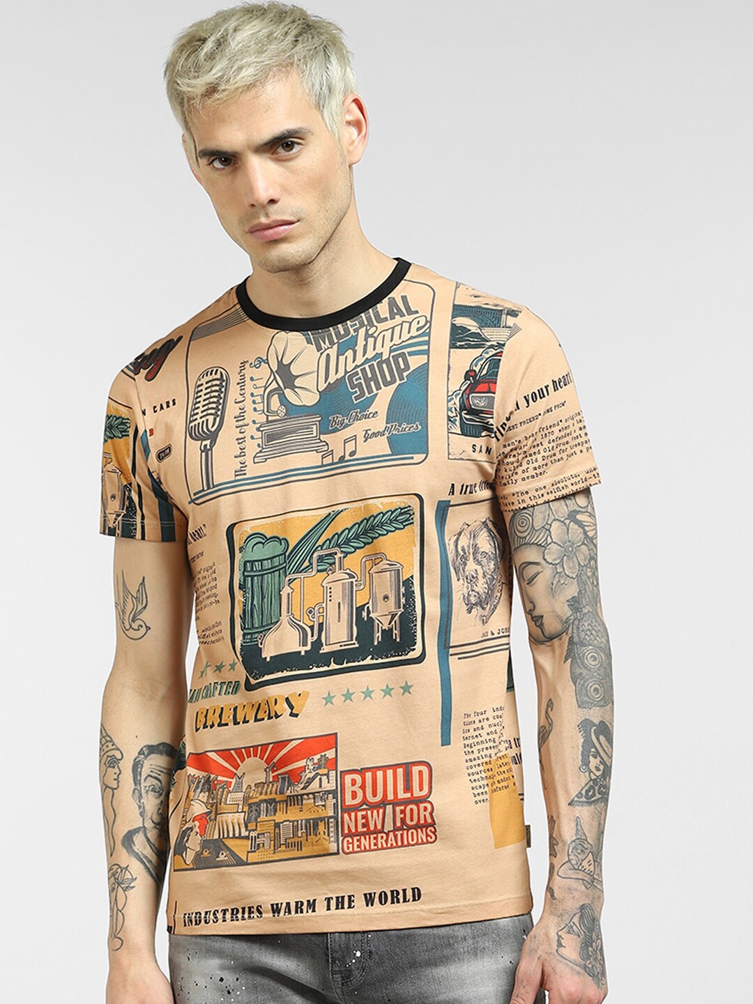 

Jack & Jones Men Beige & Blue Printed Cotton T-shirt