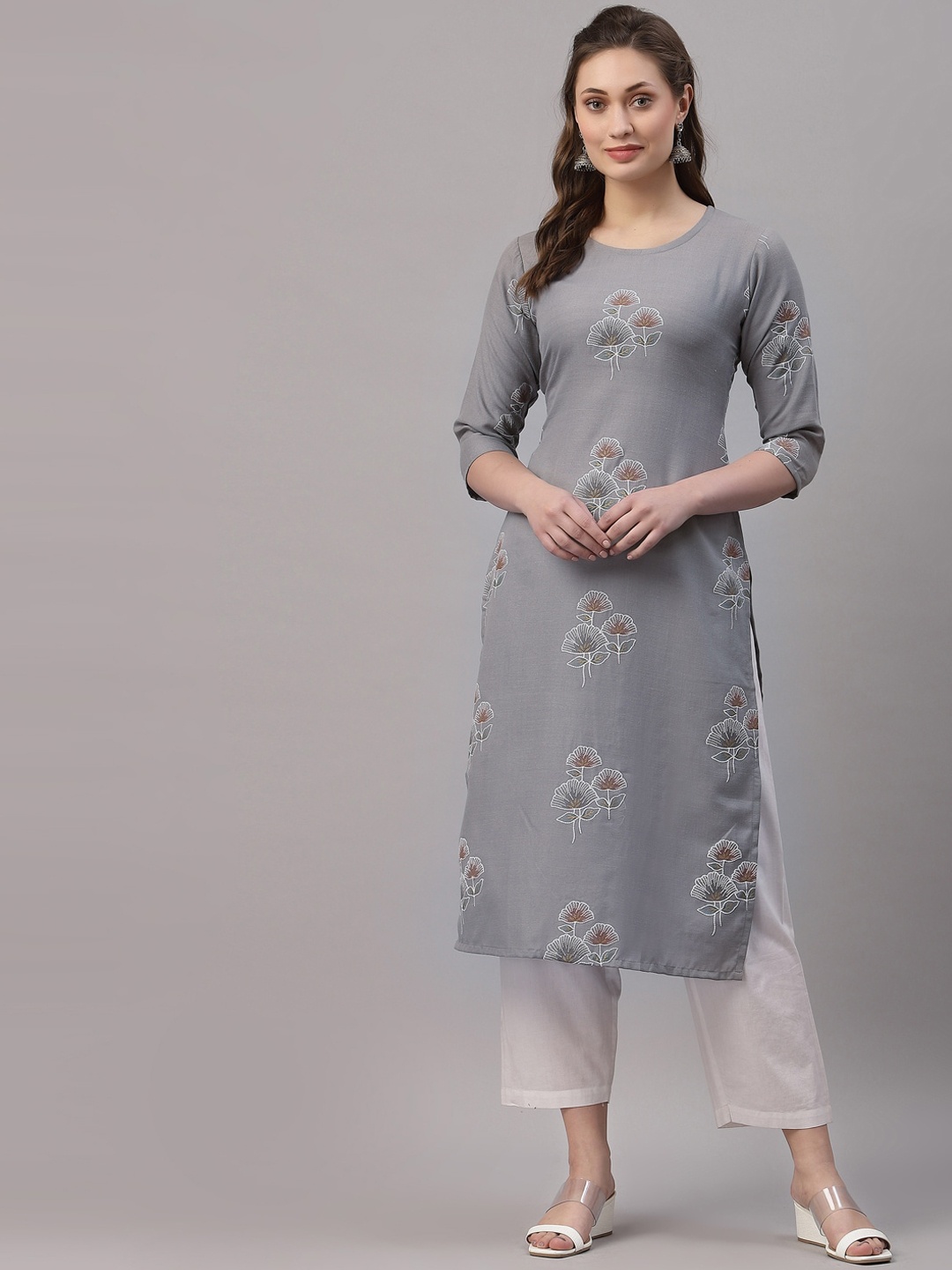 

KALINI Women Grey Ethnic Motifs Printed Straight Kurta