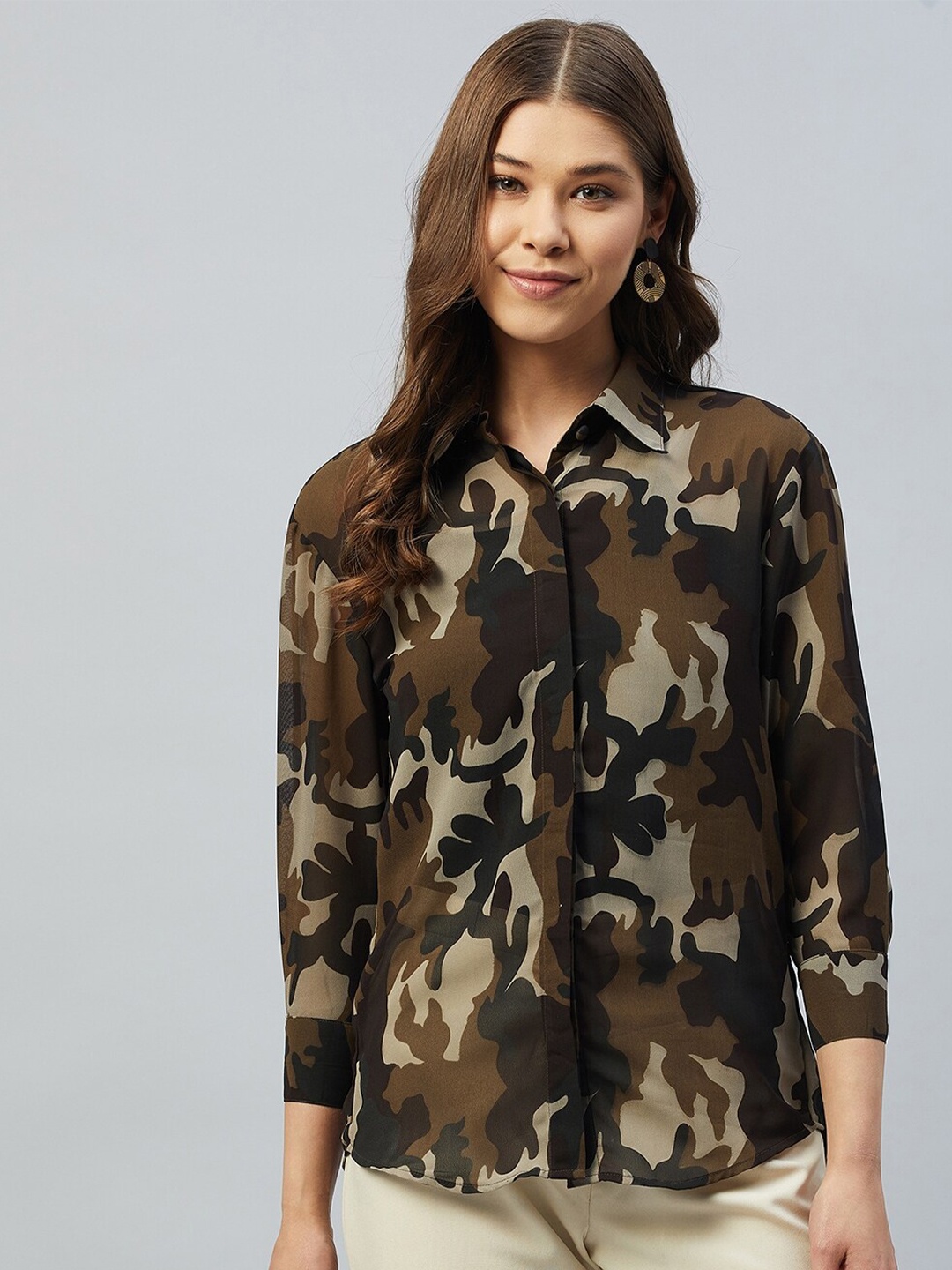 

DELAN Women Green Relaxed Slim Fit Semi Sheer Printed Casual Shirt