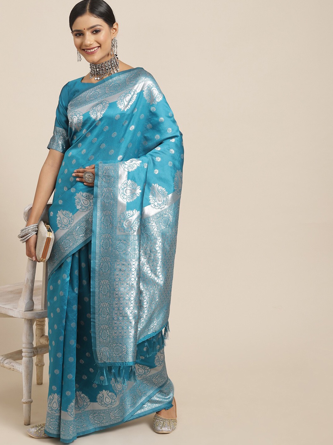 

KALINI Blue & Silver-Toned Floral Woven Design Banarasi Saree
