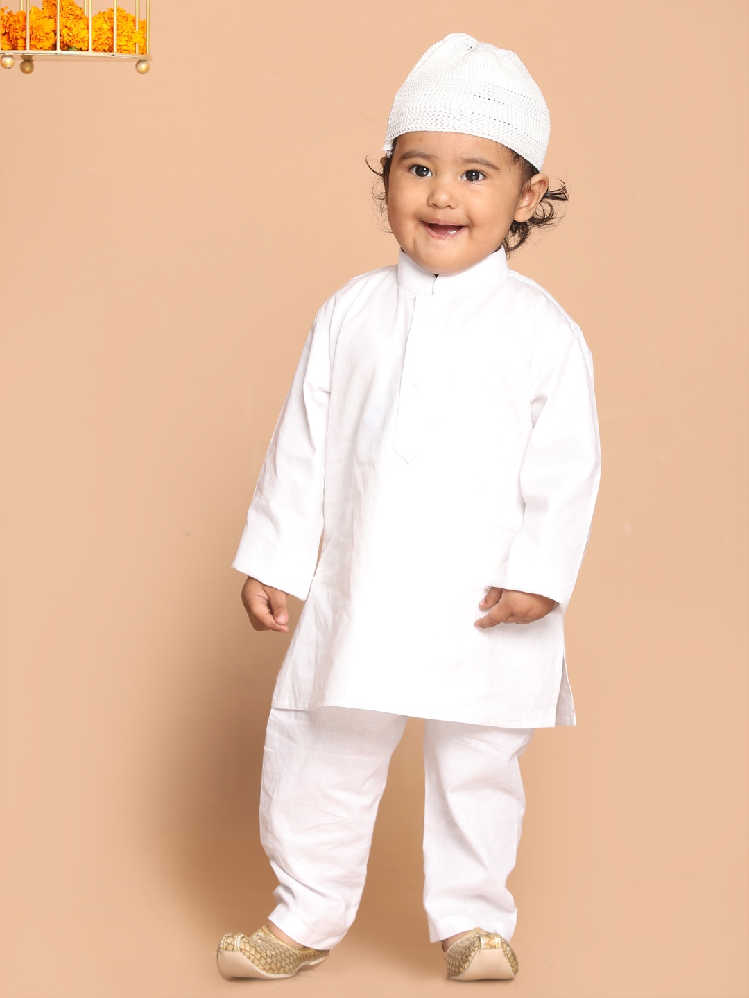

VASTRAMAY Boys White Pure Cotton Solid Kurta Pyjama Set
