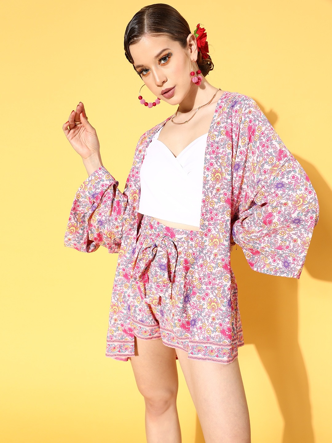 Berrylush Women Pretty Pink Printed Nuovo Sleeves Shrug