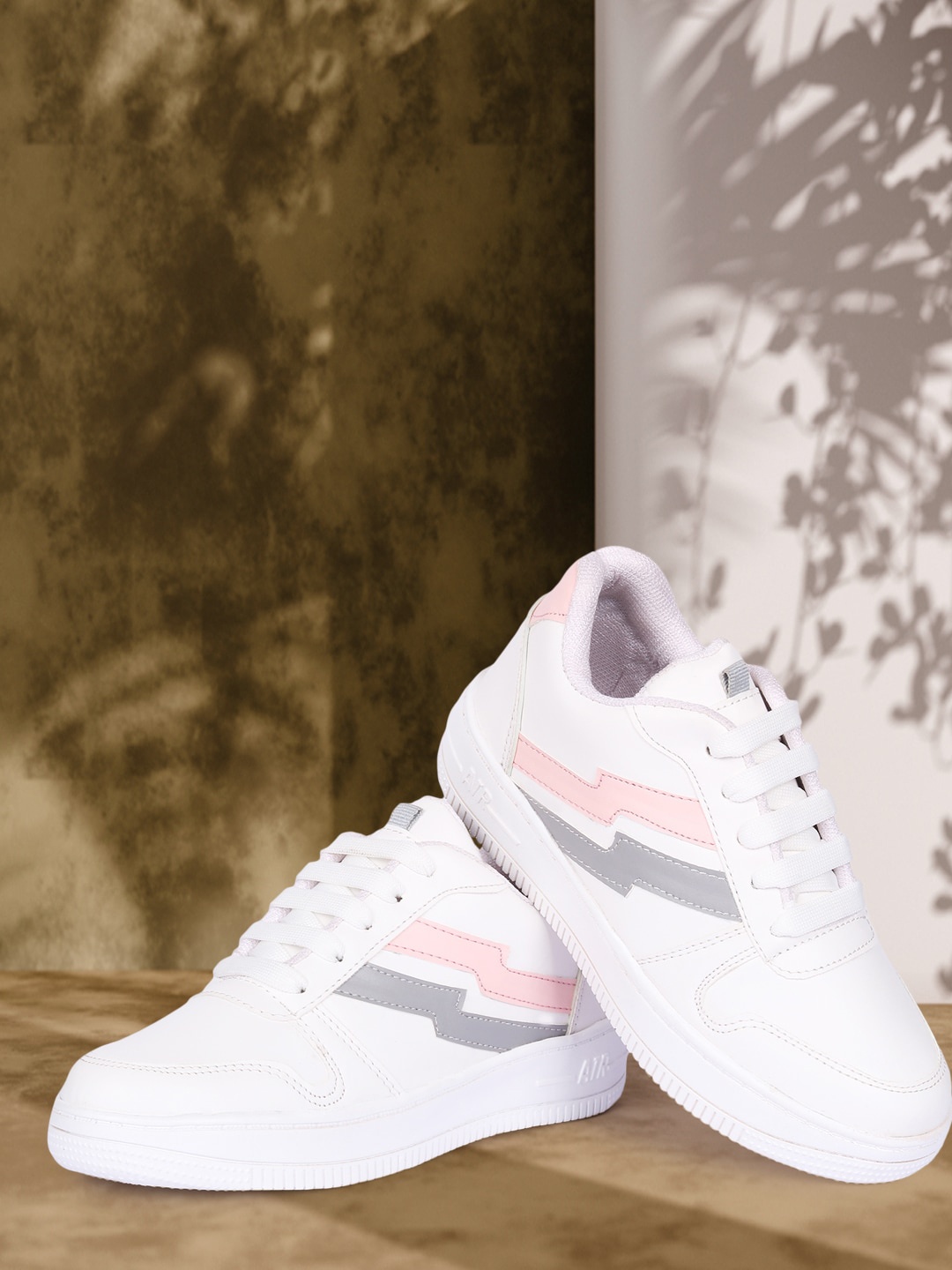 

FASHIMO Women White Colourblocked Sneakers