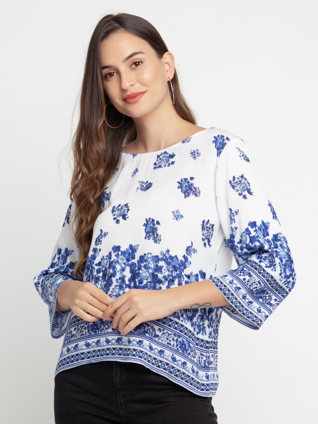 

Zink London Off White & Blue Printed Blouson Top