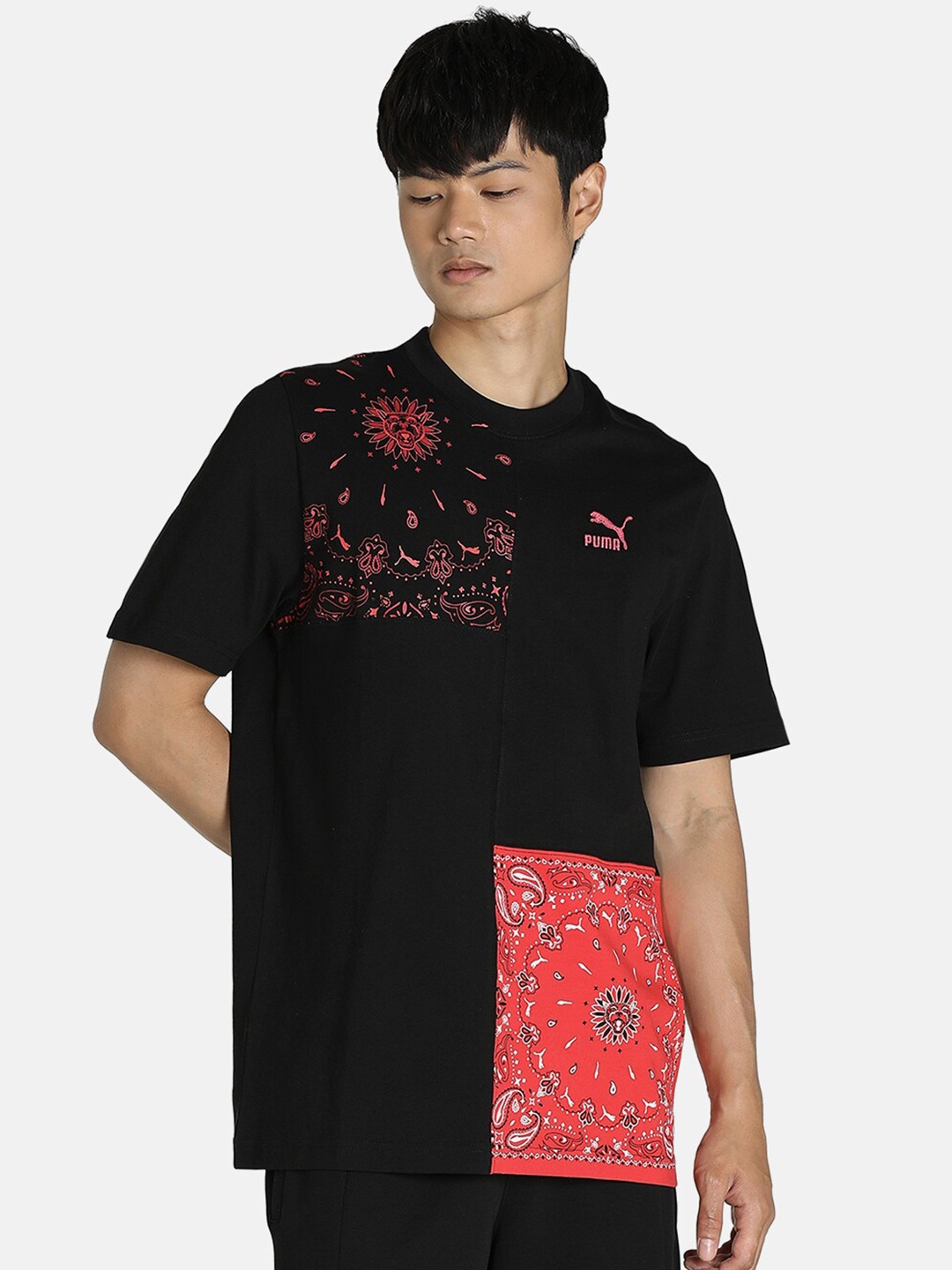 

Puma Men Black & Red Ethnic Motifs Printed T-shirt