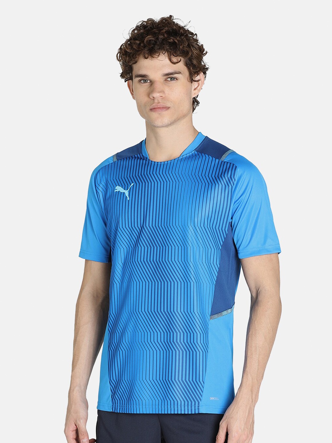

Puma Men Blue Striped dryCELL Training Football Jersey