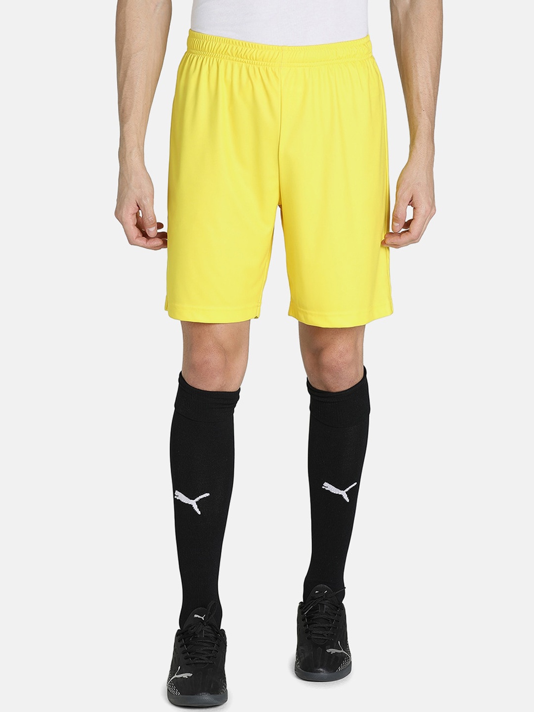 

Puma Men Yellow Outdoor Football Shorts