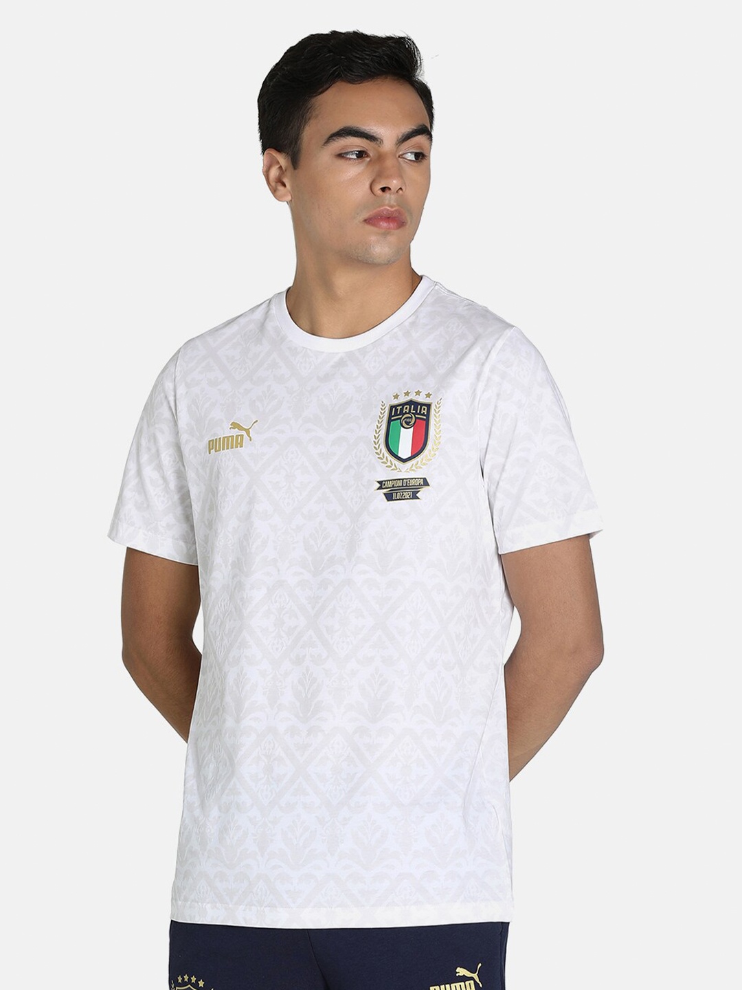 

Puma Men White Italia Graphic Winner T-Shirt