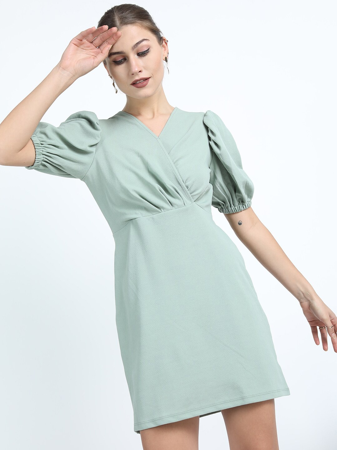 

CHIC BY TOKYO TALKIES Green Sheath Mini Dress