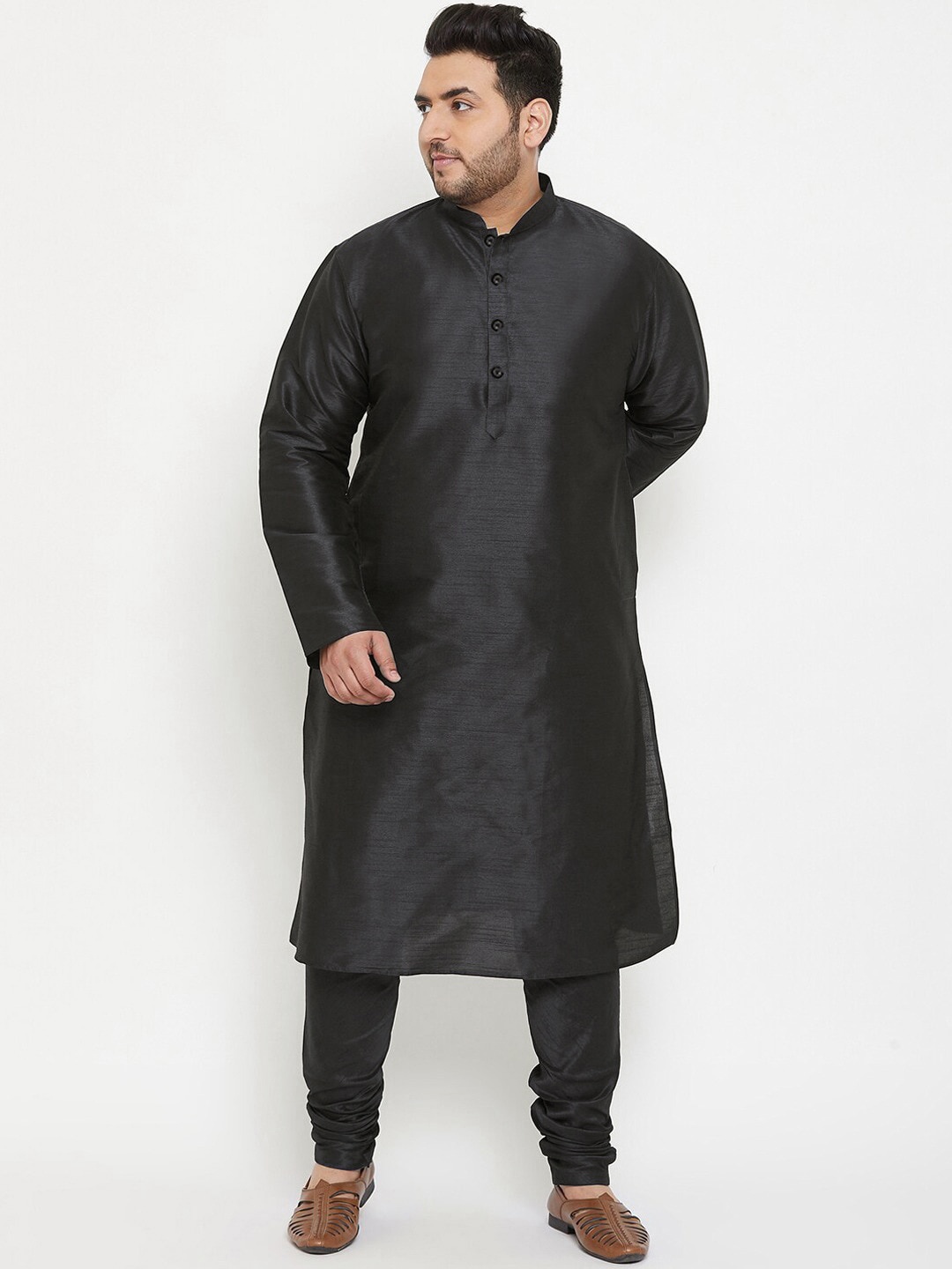 

SG LEMAN Plus Men Black Raw Silk Kurta with Pyjamas