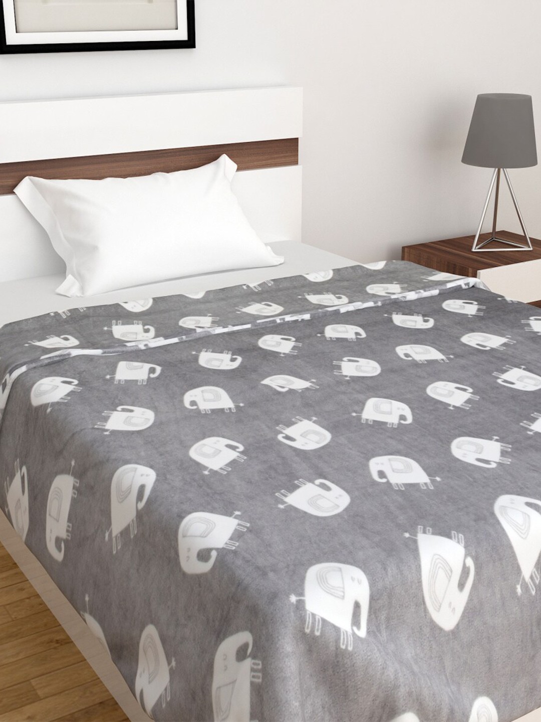 

Home Centre Grey & White Printed Single Bed Blanket