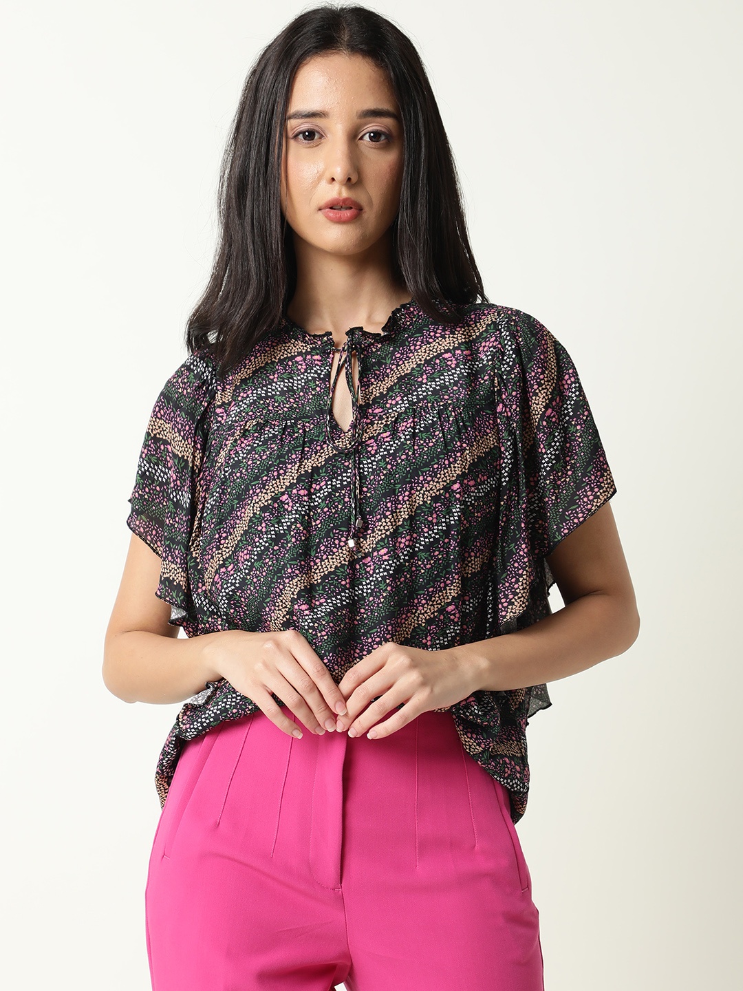 

RAREISM Black Print Tie-Up Neck Top