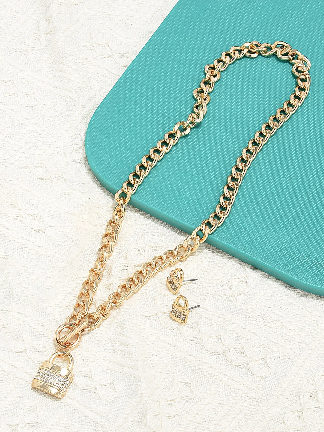 

AMI Women Gold-Plated Diamond Locket Jewellery Set