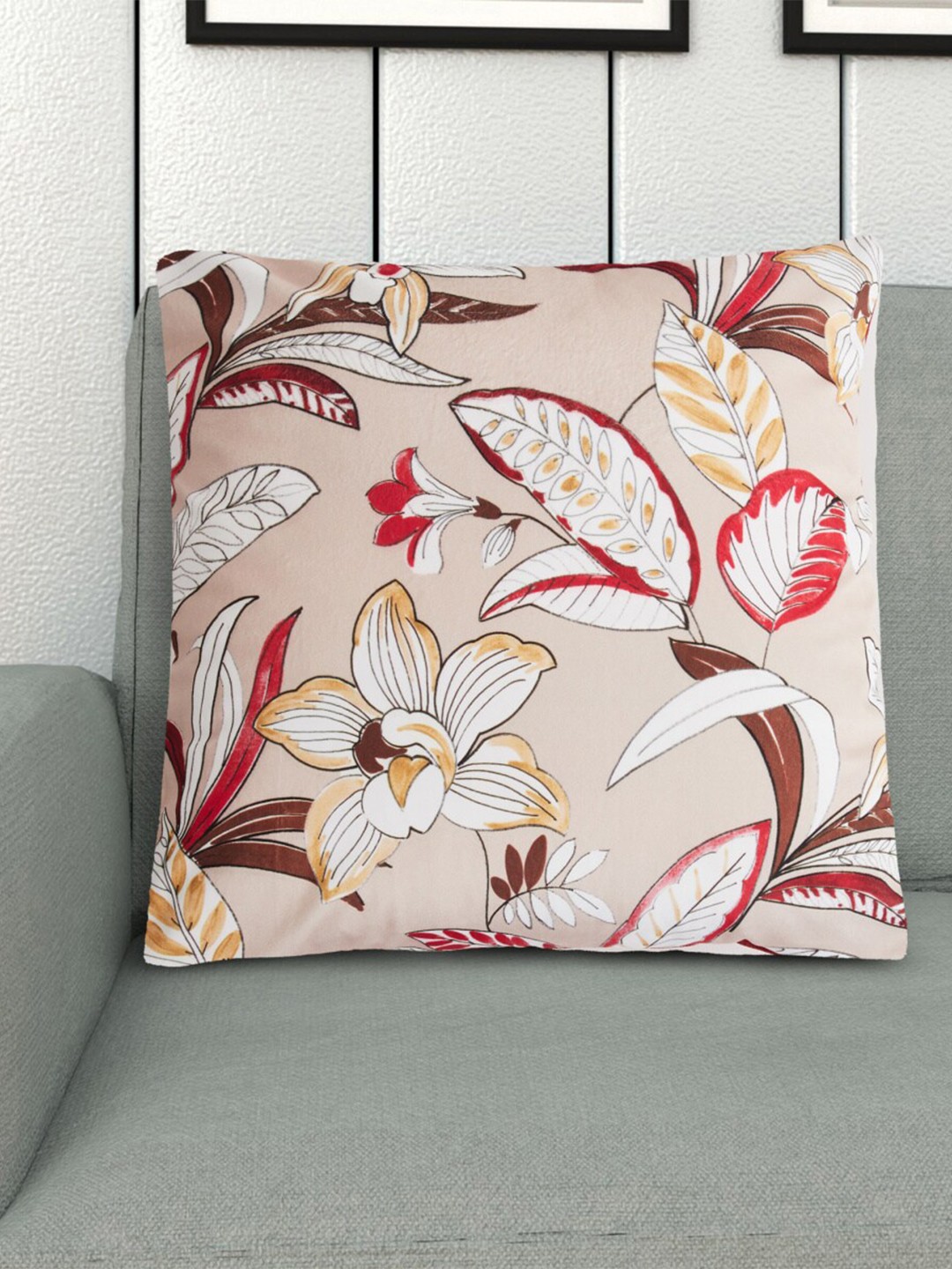 

Home Centre Beige & Off White Floral Jacquard Square Cushion Covers