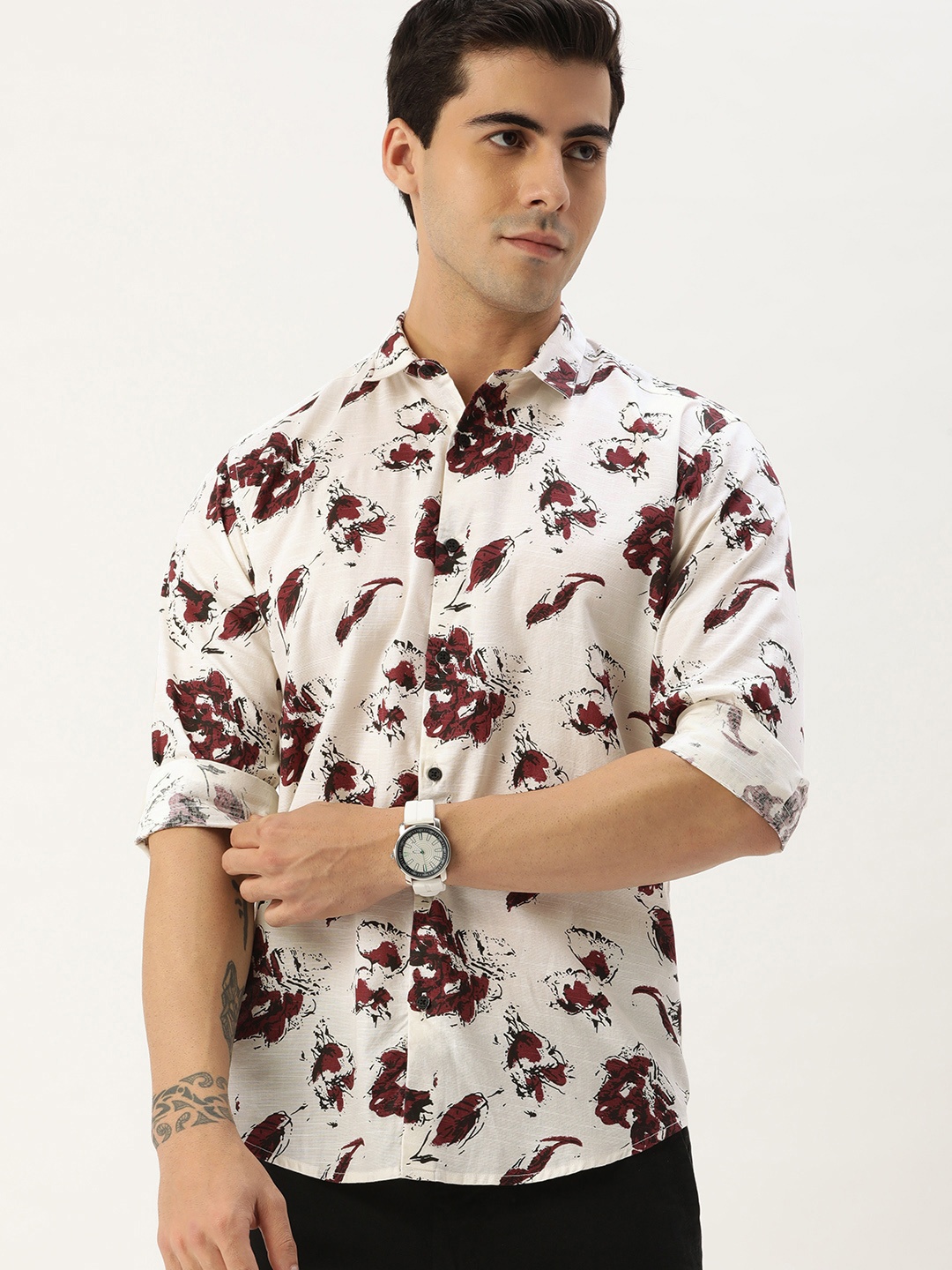 

Bene Kleed Men White & Maroon Slim Fit Floral Printed Cotton Casual Shirt