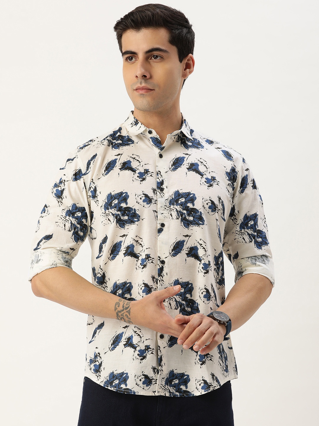 

Bene Kleed Men White & Blue Slim Fit Floral Printed Cotton Casual Shirt